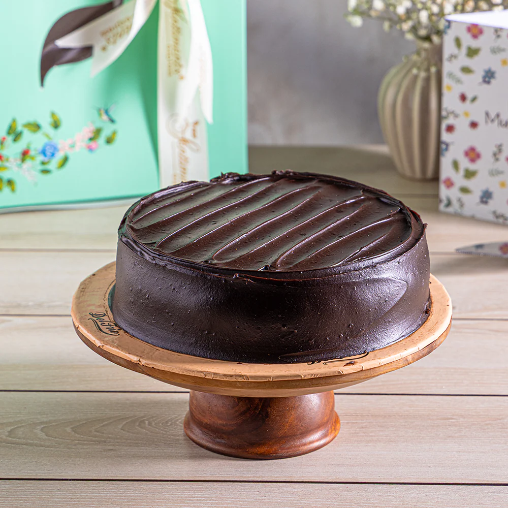 Customized Chocolate Truffle Cake (2 lbs)